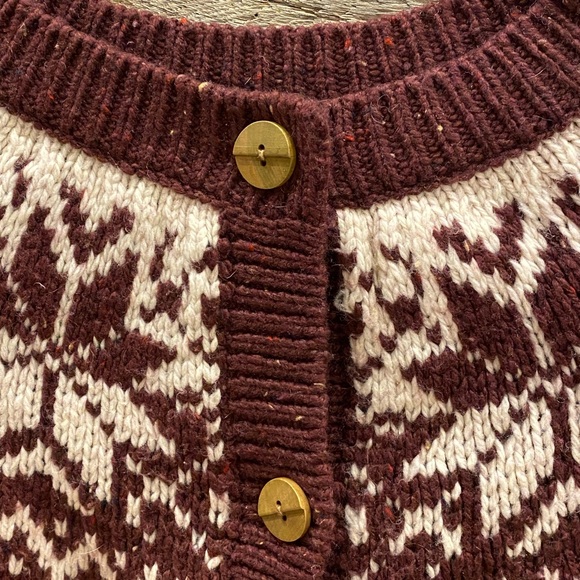 Vintage Woolrich sweater, used condition but warm. Some pilling - Picture 3 of 6